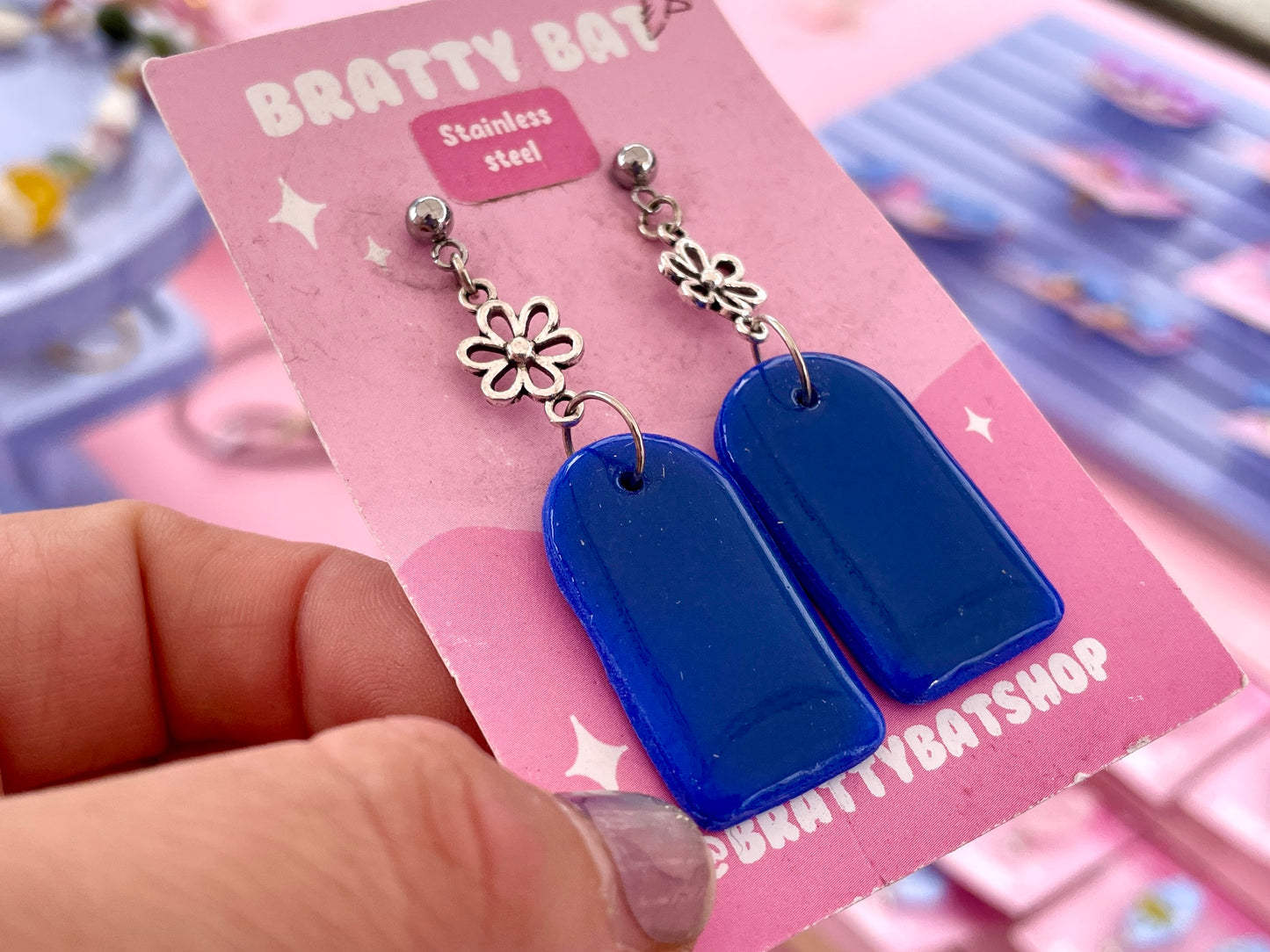 Blue Arch Dangle Stud Earrings with Flowers