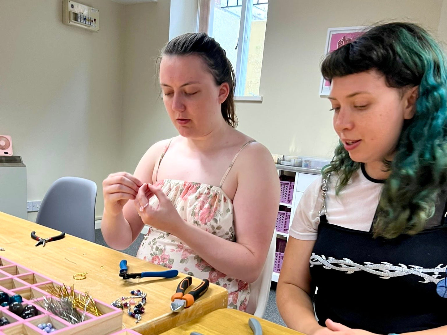 2 Hour Jewellery Workshop/Party