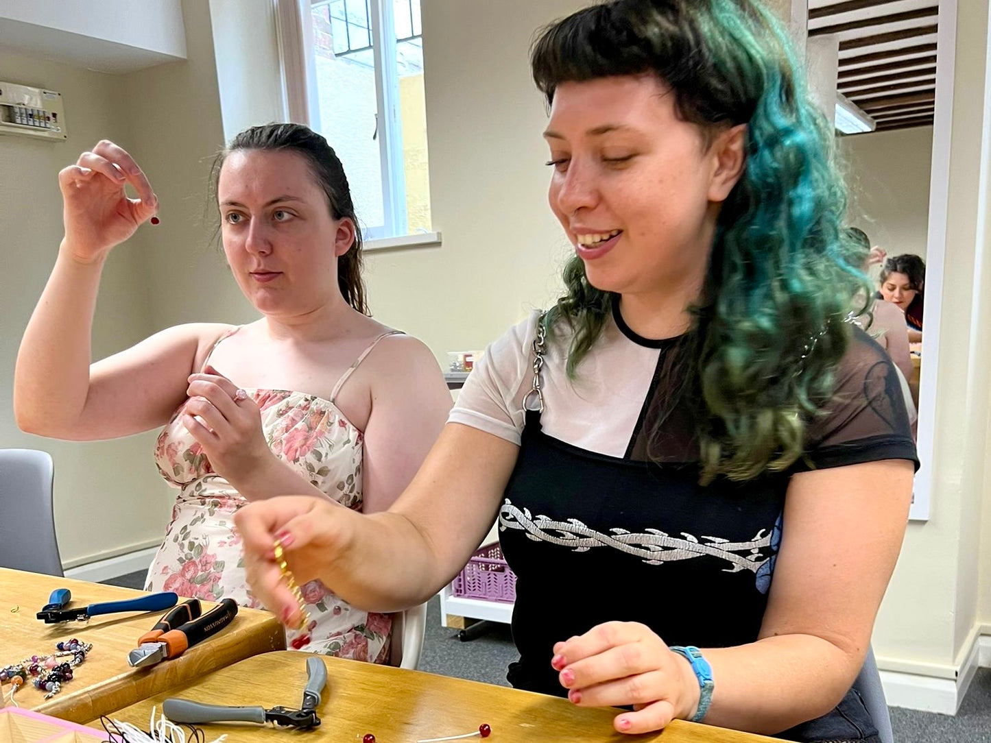 2 Hour Jewellery Workshop/Party